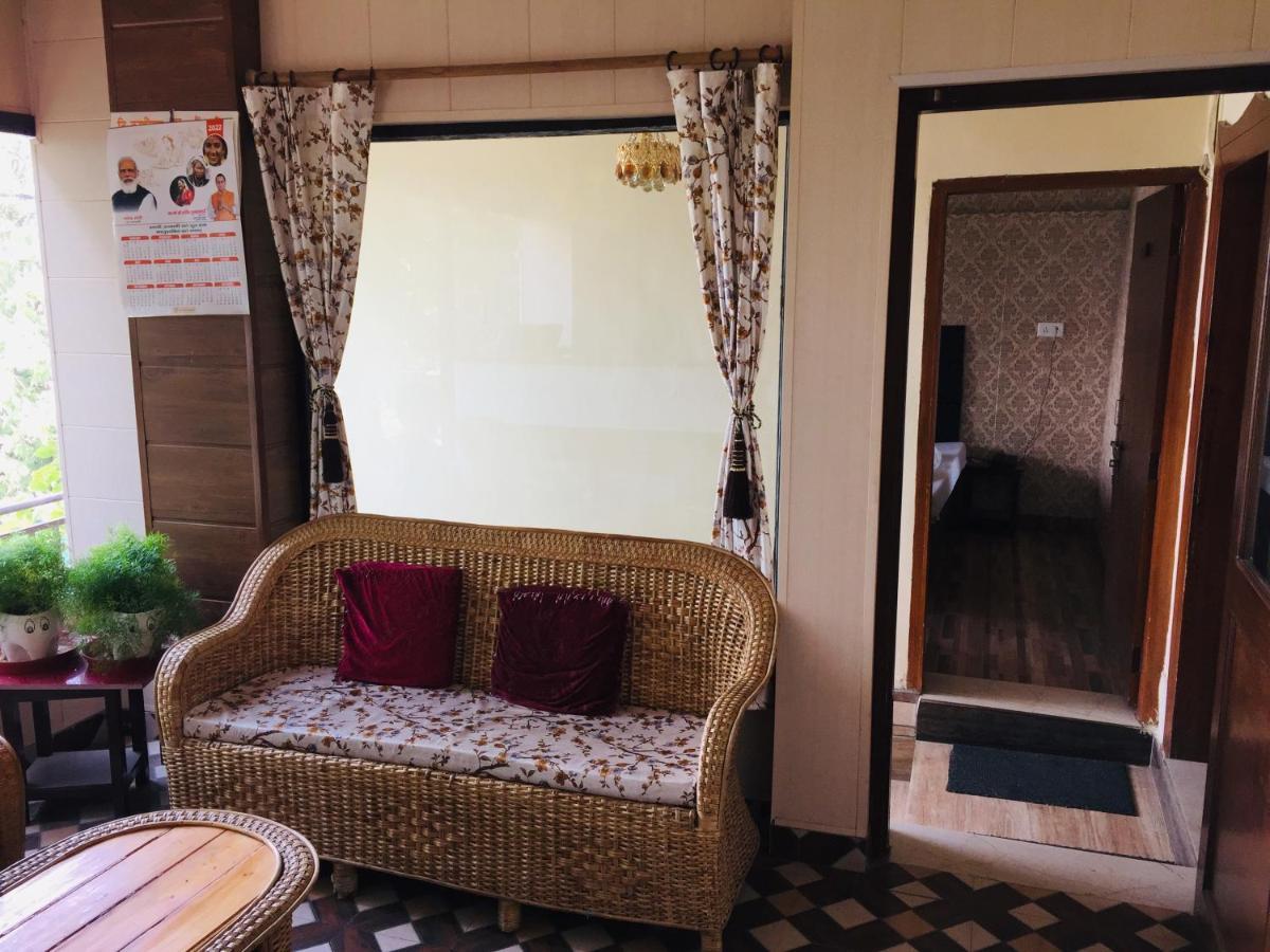 Hotel Prem G, מוסורי מראה חיצוני תמונה